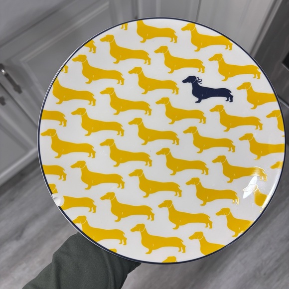 Kate Spade wickford - Dachshund Design Plate Lenox - set of 2 - 1 FLAWED 9.5” - Picture 4 of 7
